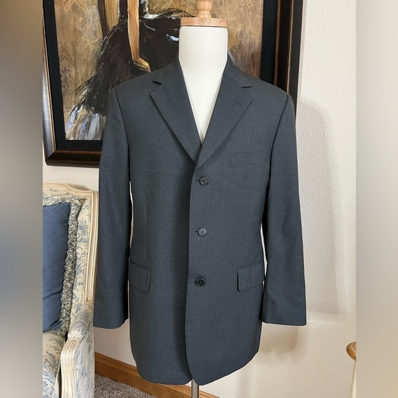 Like New Brooks Brothers 3 Button Charcoal Gray Blazer Size 41R - Picture 1 of 6